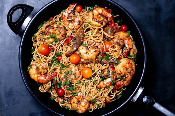 Karidesli Noodle
